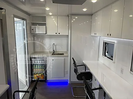 Attractive expandable dressing room catering and recycling trailers for Sale