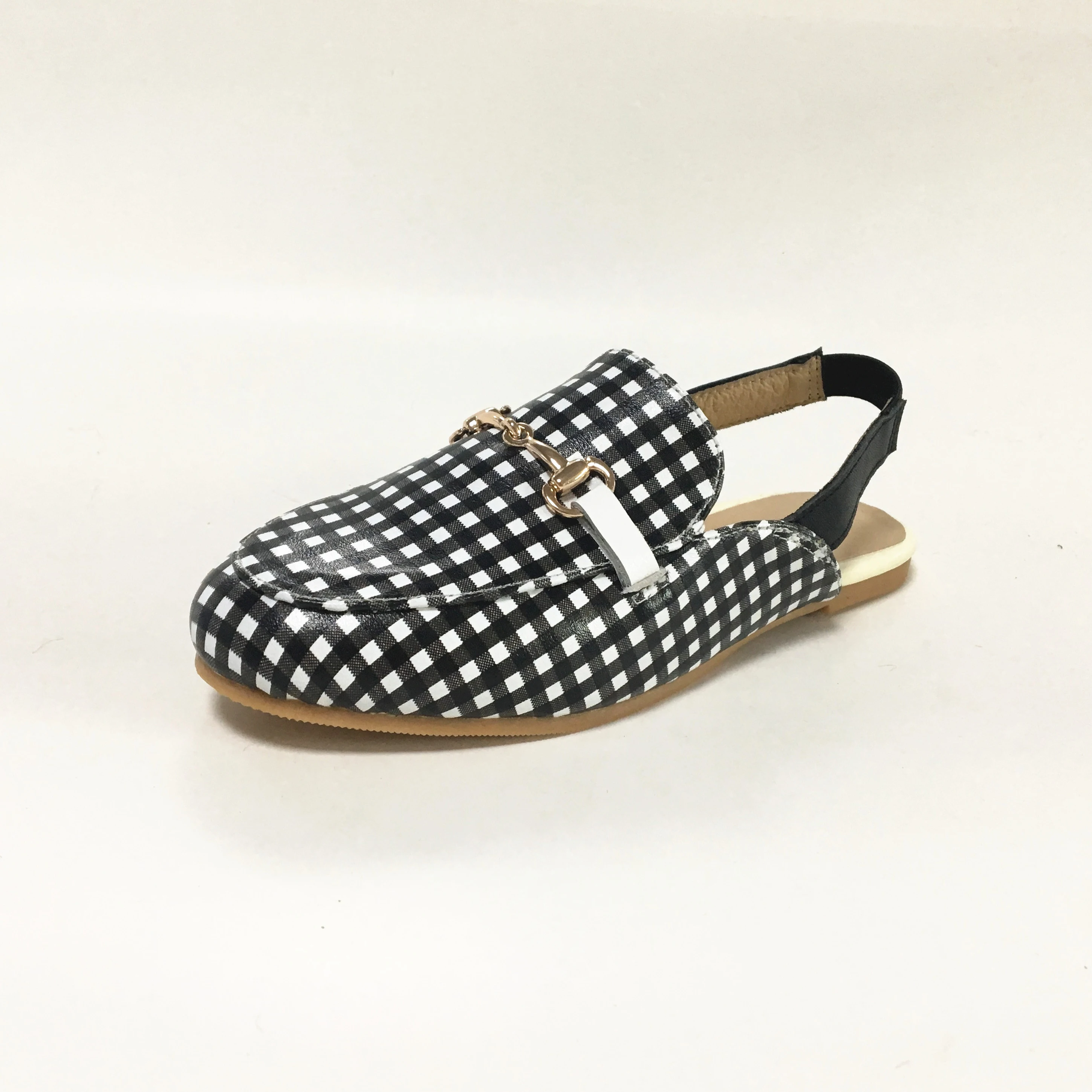 Hot Selling  Leather Girls Loafer Shoes with Gold Chain Front Flats Children  Slingback For Girls  Flats Children Sandals