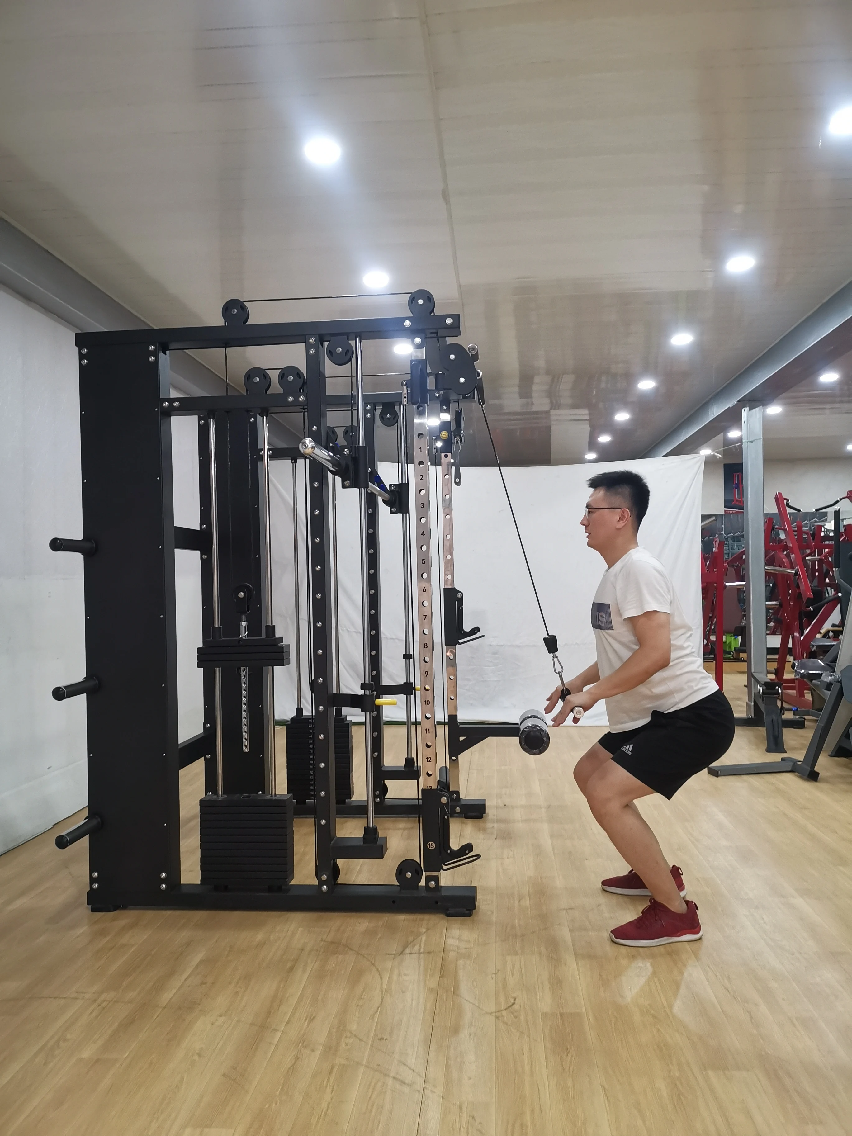 New Arrival Fitness Equipment Cable Crossover Gym Machine Multi Functional Strength Machine Smith Machine