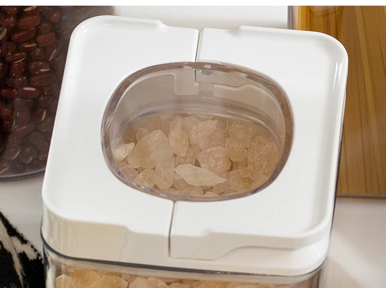 Amazon hot sale 5 Pieces BPA free plastic airtight spaghetti cereal food storage containers with Easy use lids