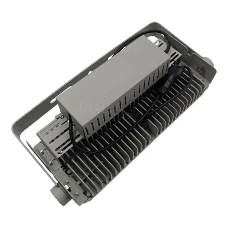 50W 100W 150W 200W 250W IP66 Tunnel Storehouse Large Public Places Excellent Heat Dissipation System LED Outdoor Flood Light