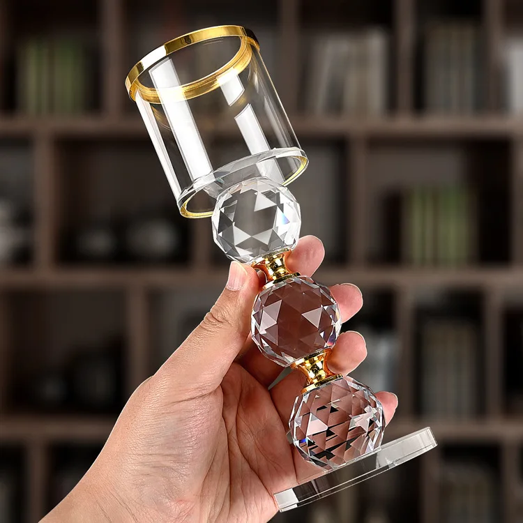Manufacturer wholesale European candle holder decoration candle cup tall holder glass decoration wedding crystal candlestick