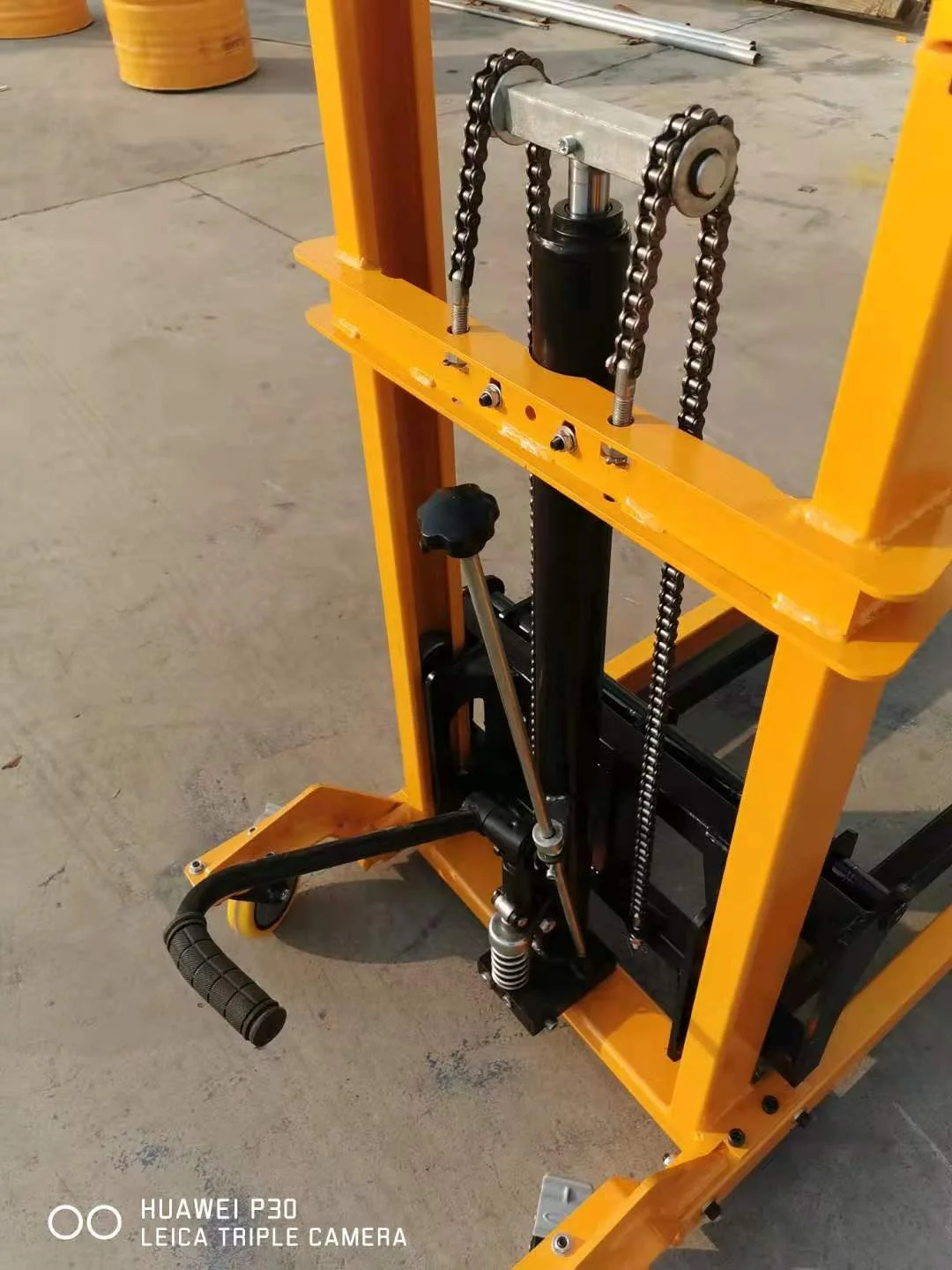 
Forklift Manual Fork Lifter Hydraulic Jack Hand Pump Pallet Lifter 