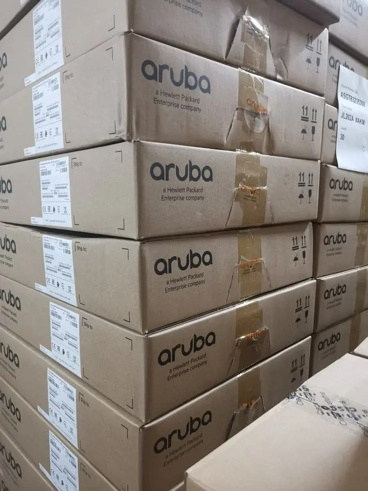 New Original F/S Aruba Switch JL809A with big discount