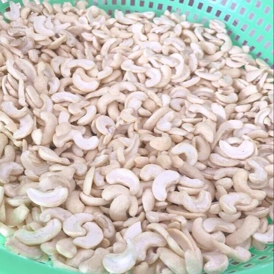 
VIETNAM CASHEW NUT ORGANIC BROKEN PIECES 