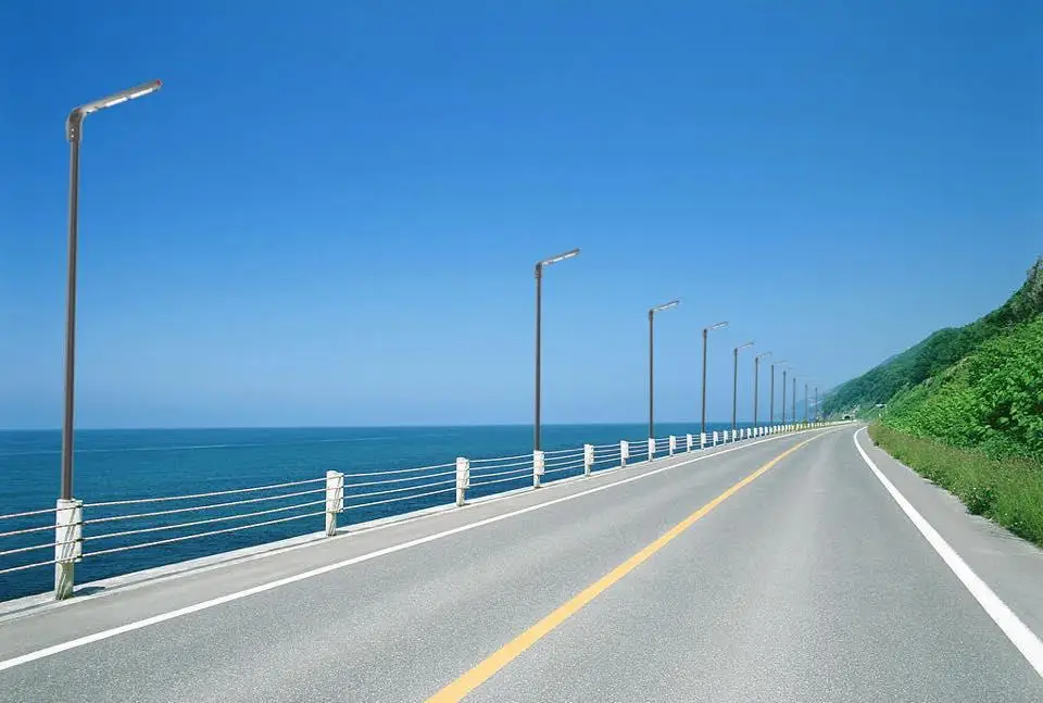 Гибридная энергия переменного тока, светодиодная лампа на солнечной батарее, все в одном, легкая замена аккумуляторного блока, защита от ржавчины IP66