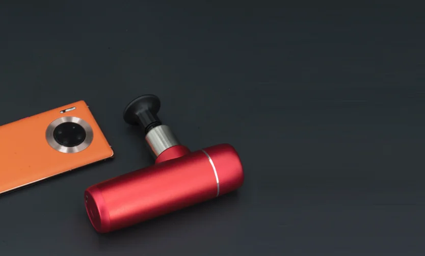 Portable Light weight Palm size Strong Impact Thrust Long working time Ultra quiet Type-C Power motor Fascia gun Muscle Massager
