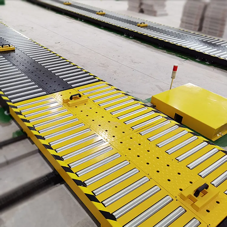 Simple assembly line gravity roller conveyor for robot