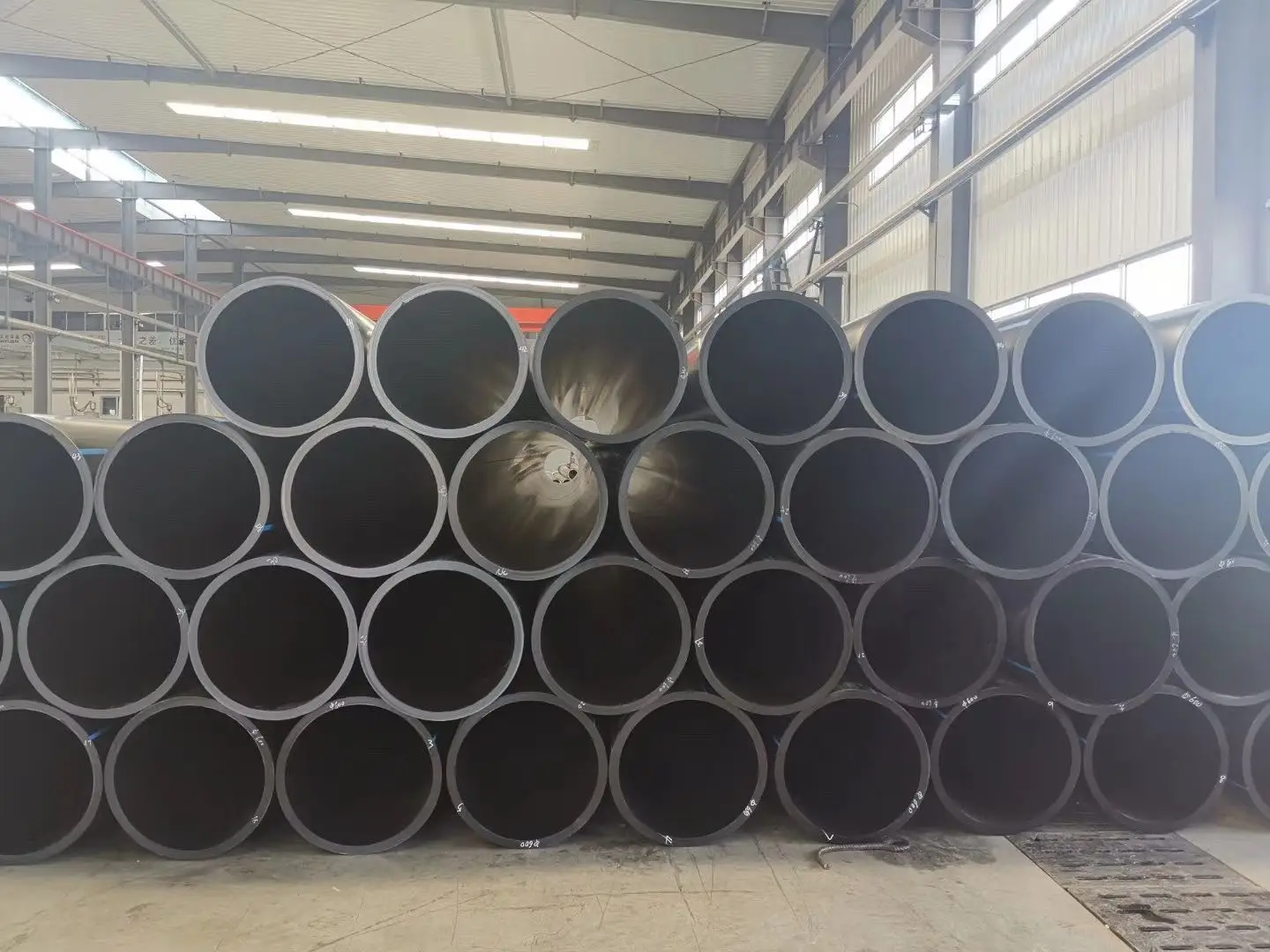 I need large diameter 2600mm hdpe pipe dn40 hdpe pipe hdpe pipe 3 meters diameter