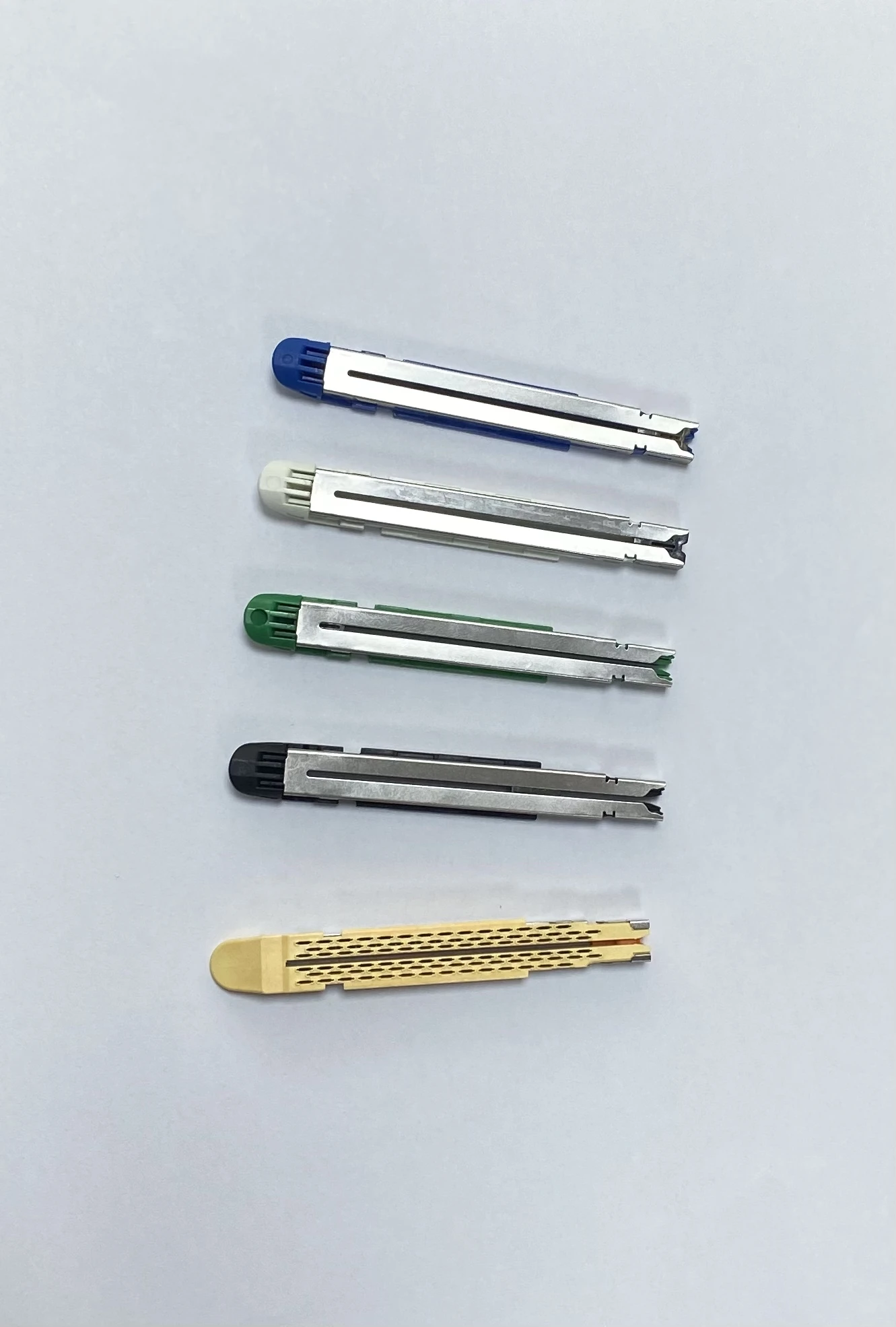 Echelon 60 GST60 Endo Linear Cutter Stapler And Reloads Loading Units