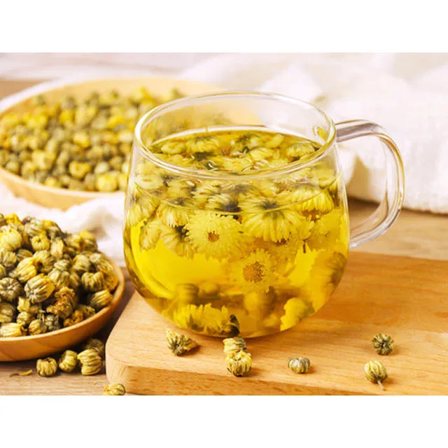Fresh Chrysanthemum Tea