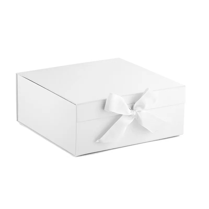 Custom Wedding Folding White Gift Box with Ribbon Big Magnetic Cardboard Box Logo Gold Foil for Apparel Skincare Shoes Packaging