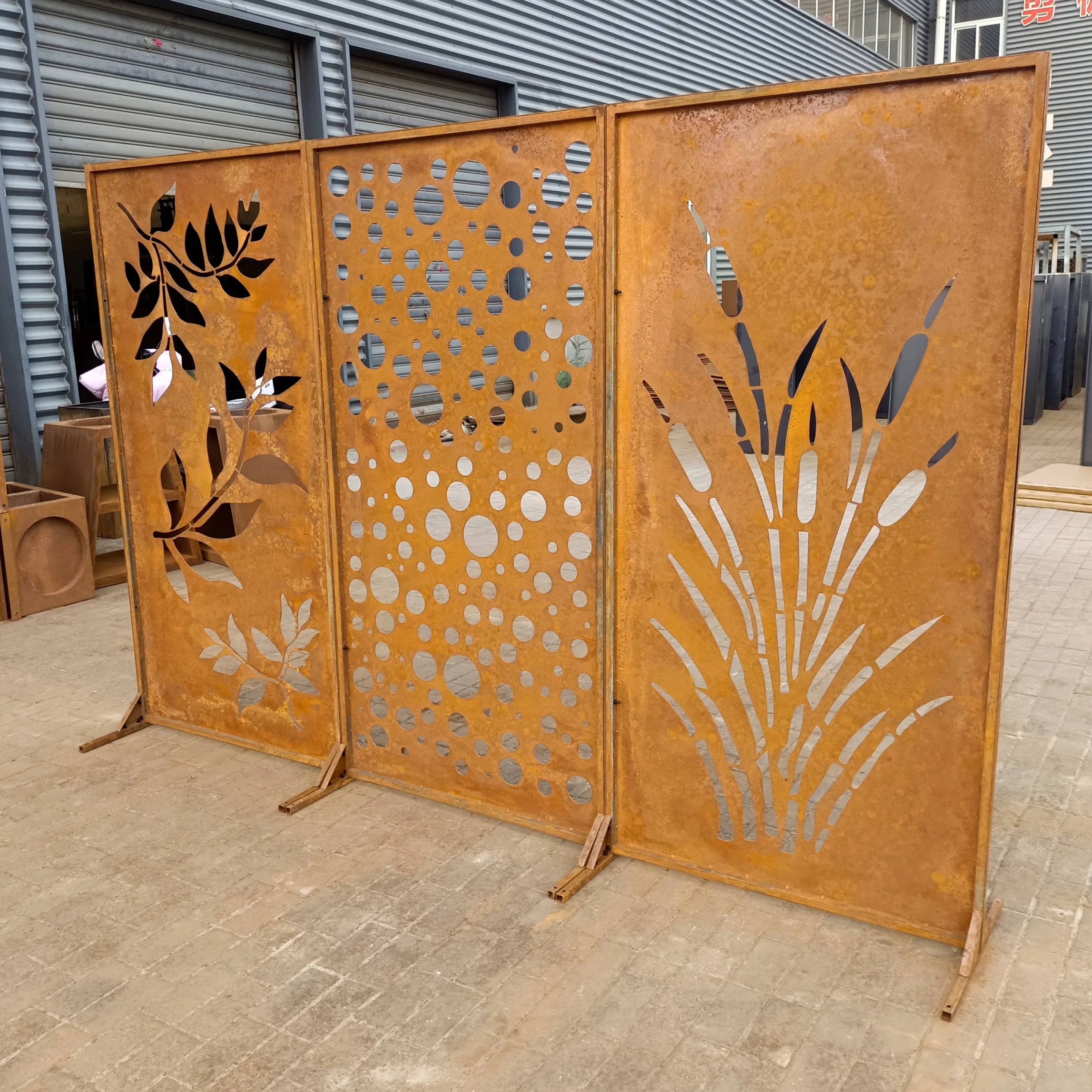 corten steel metal screen with rust color decorative laser cut seperate screen fence