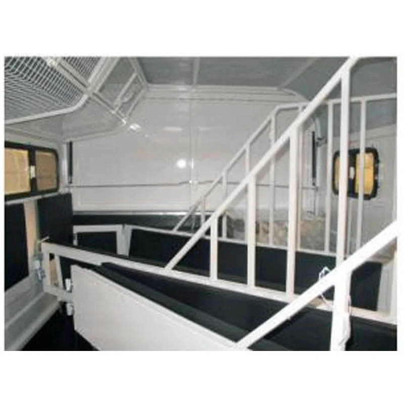 Deluxe New Horse Carriage Trailers 2 Horse Trailer Transportation with Angle Loading