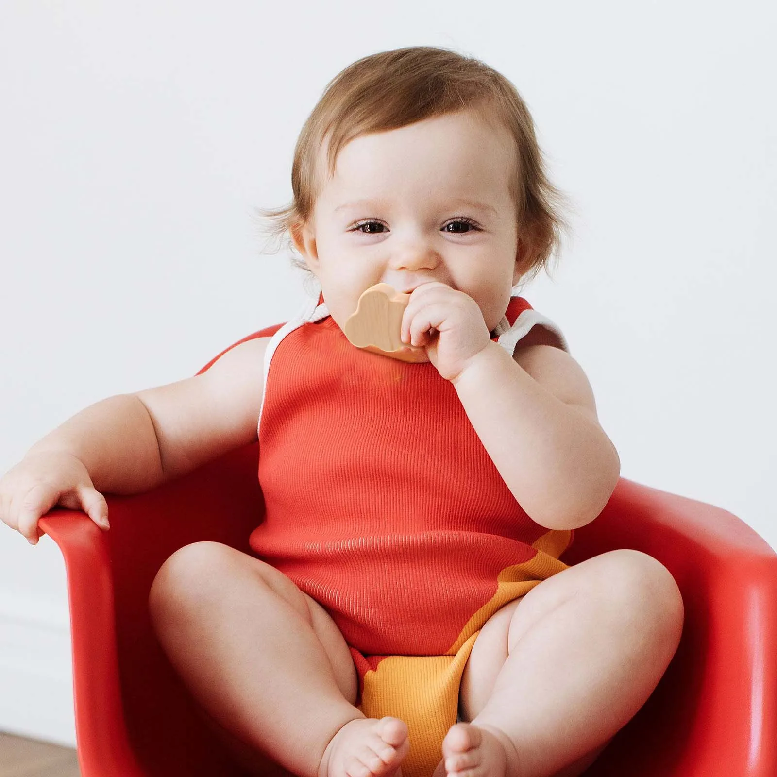 Детская развивающая игрушка планета из натурального бука игра-головоломка