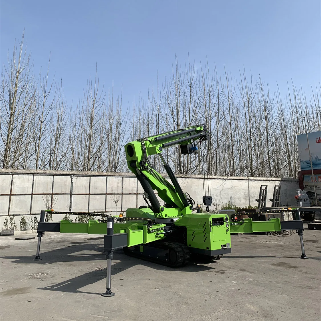 Hot Selling Folding Boom Low Profile Space Crane Equipment Knuckle Boom Crane Truck Construction New Used Engine Gear Motor