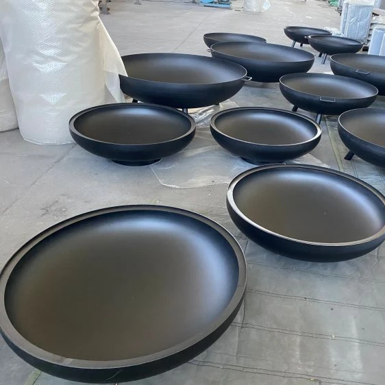 Outdoor steel fire pit barbecue grill bbq wood and charcoal BBQ grill