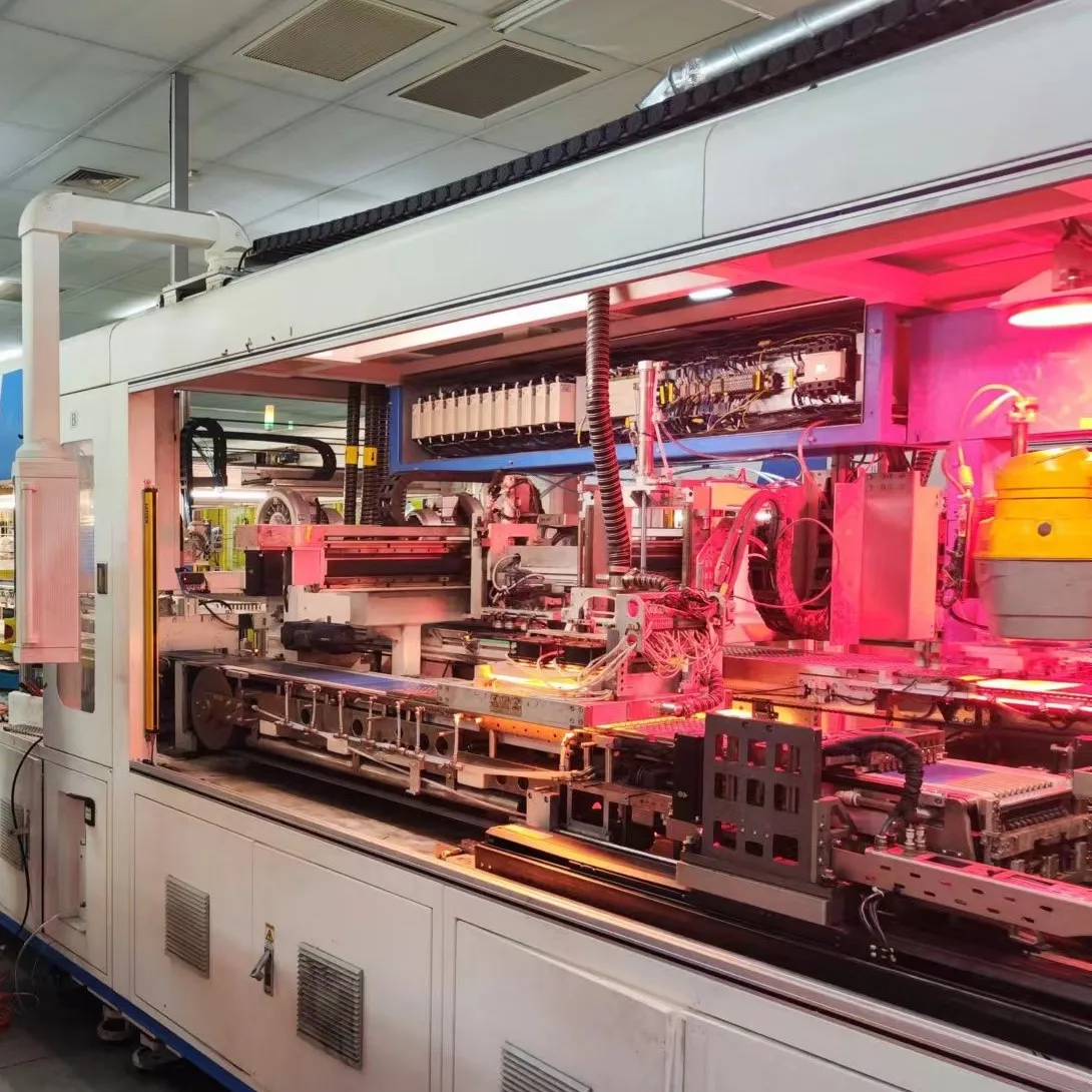 Automatic Stringer Machine 1800 Speed flat soldering ribbon of 0.35-1.6 mm 2-12 BB Solar Cells for Solar Panel Production Line