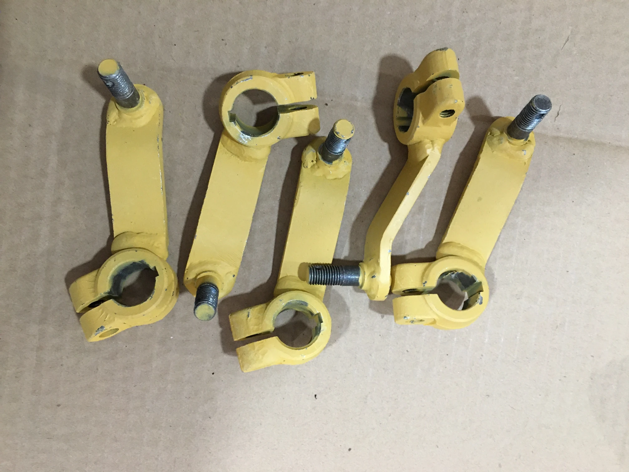 Wholesale products 141-43-33512 141-43-33542 141-43-33553 lever for bulldozer D60S-8/6 D60P-8/11/6 D60A-11/8/6