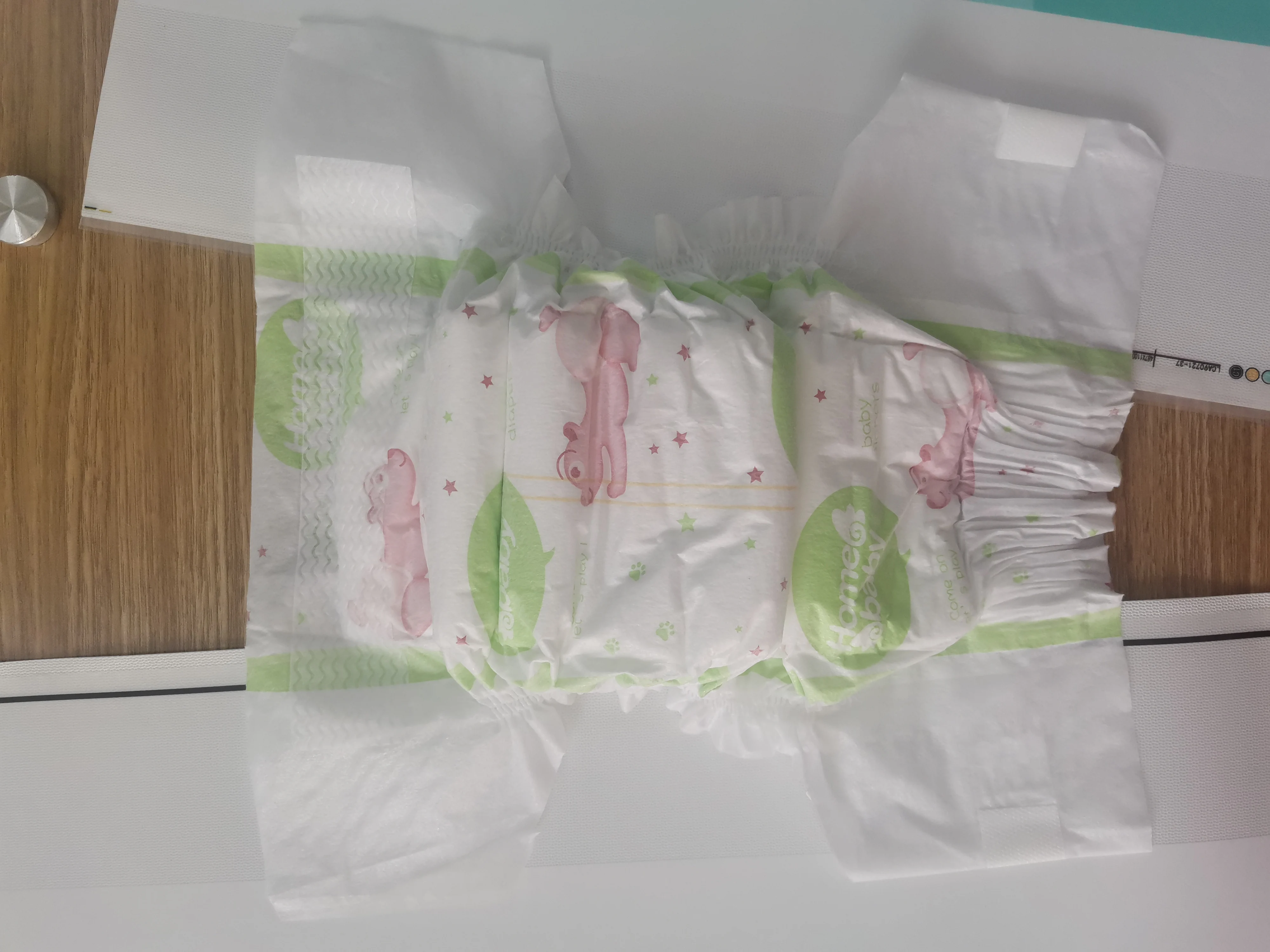 Free Samples High Quality 12 Hours Absorption Breathable Premium Baby Diaper Nappy Disposable