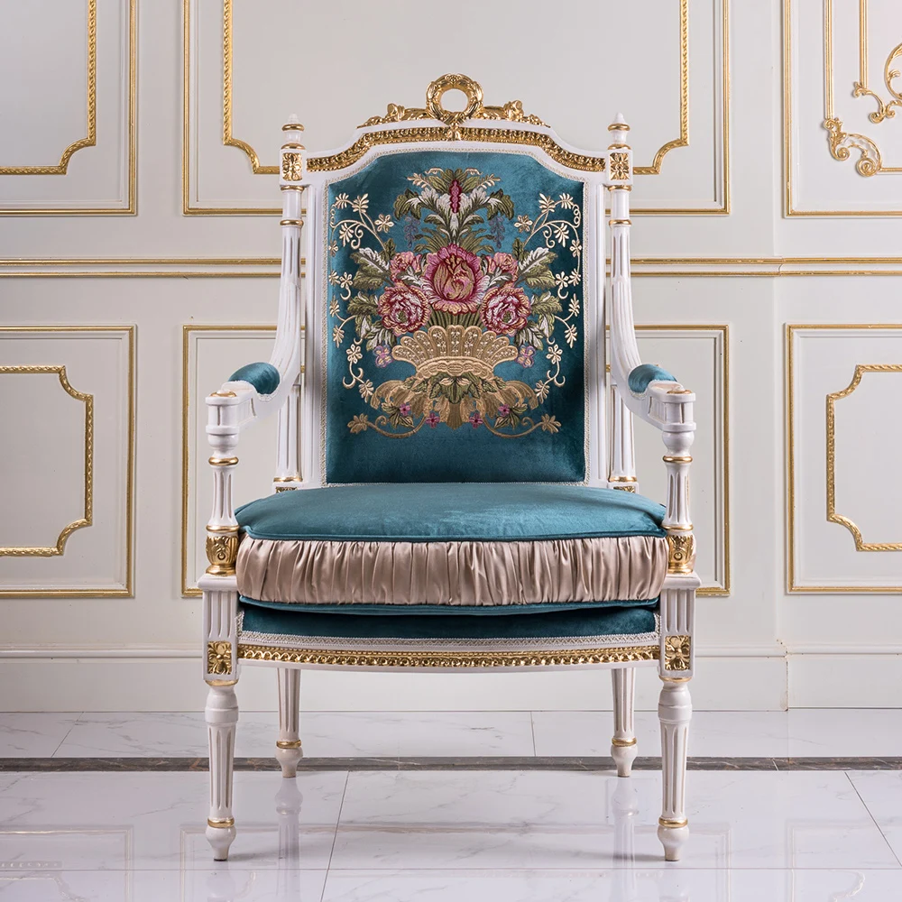 
Customized Premium Living Room Furniture Antique Classic Solid Wood Armchair Luxury Living Room Sofa Chair 