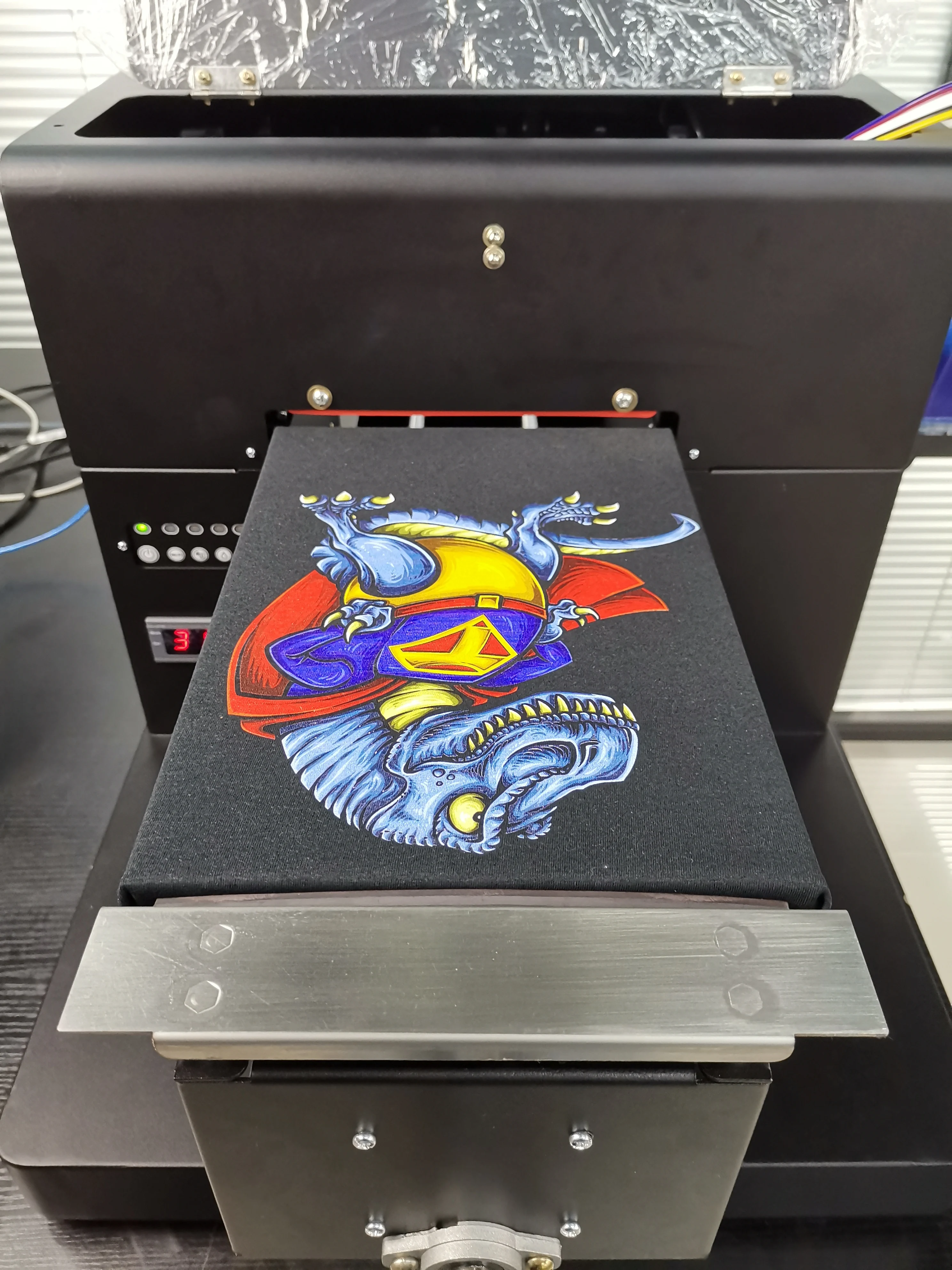 Factory wholesale high quality 35w automatic multicolor  dgt a4 t-shirt printer