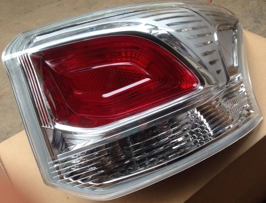 BRAKE LIGHT TAILLIGHT TAIL LAMP REAR LIGHT FOR MITSUBISHI OUTLANDER 2013