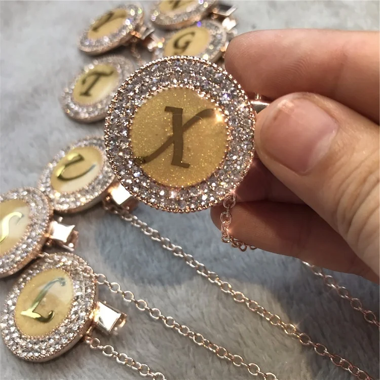 Sparkle Private Label Rose Gold Plated Metal Clip Name Pacifier Holder 26 Initial Gold Letter Rhinestone Dummy Chain for Baby