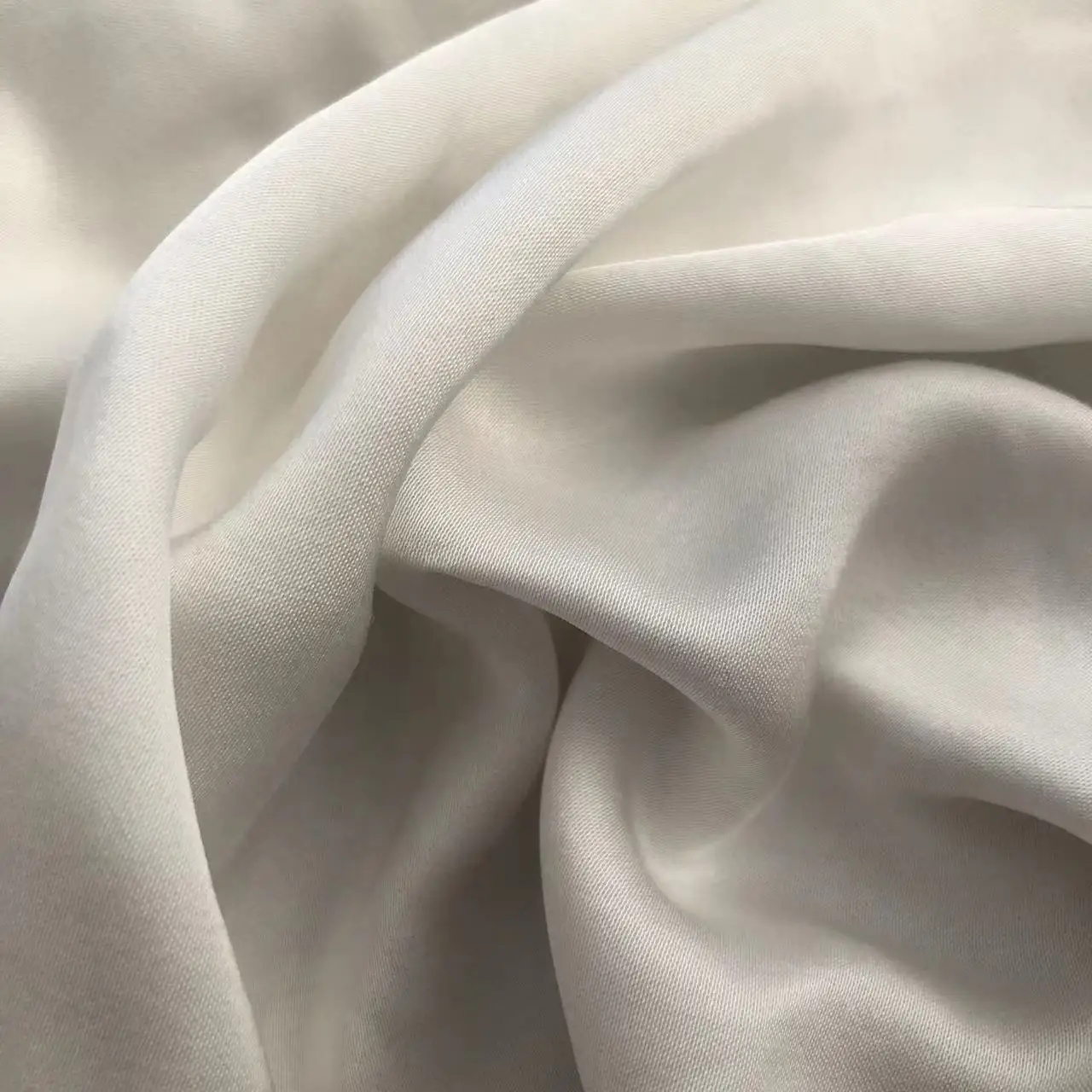 Viscose Rayon interwoven sateen ready for dyeing and printing/PFP white color viscose sateen/140GSM viscose sateen