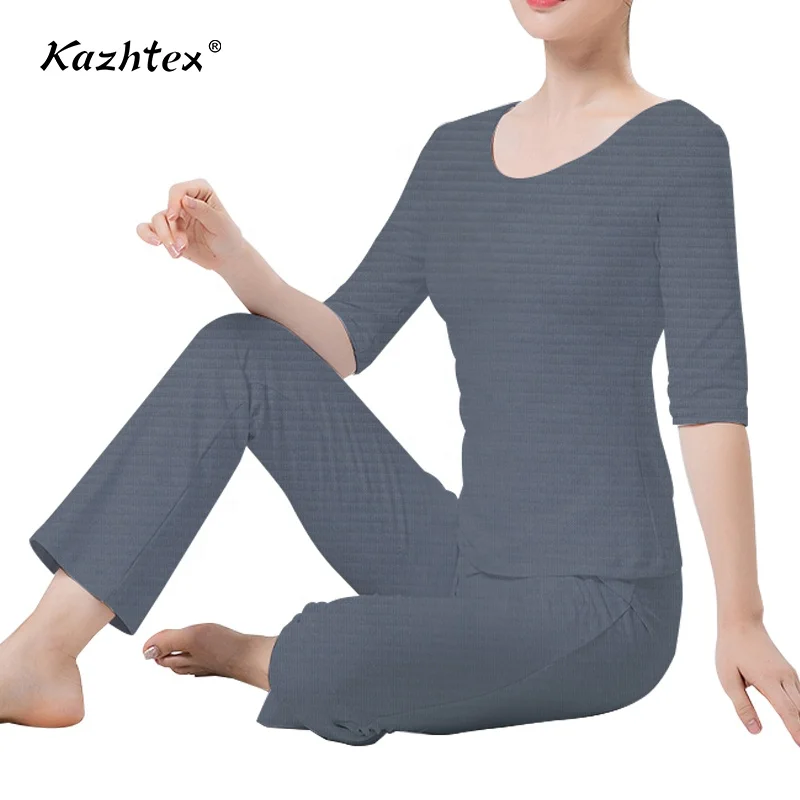 Anti-microbial silver fiber moisture wicking polyester knitted antibacterial fabric