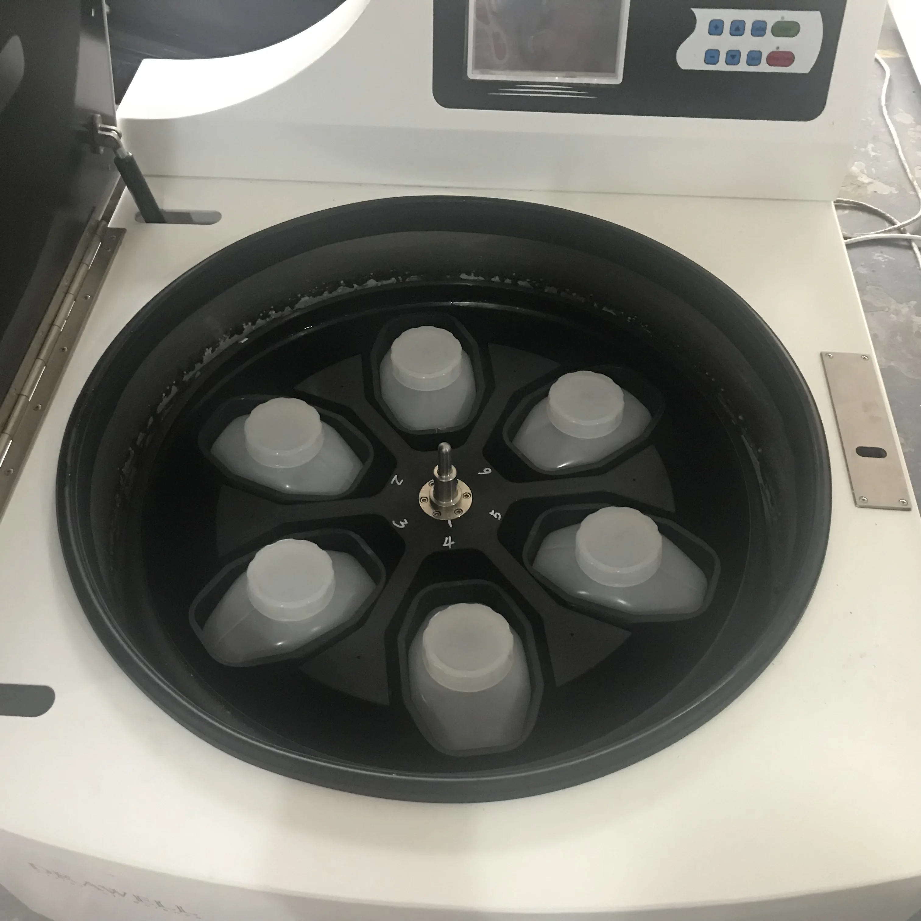 DL8M-12L Clinical Centrifuge Laboratory Refrigerated Large Capacity Blood Centrifuge