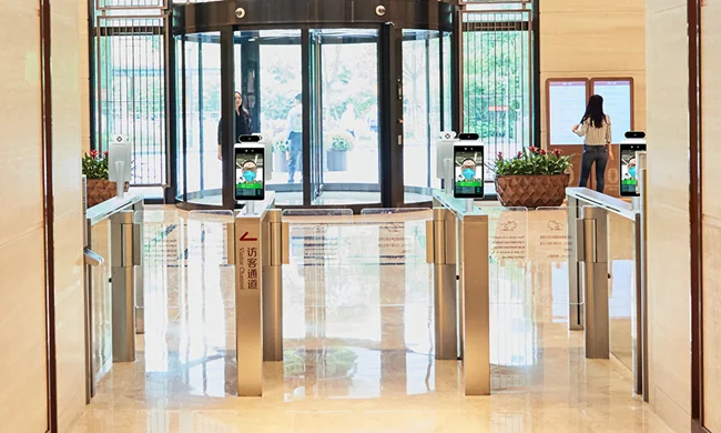 Thermal Camera RK3288 7.1.2 Tablet With Temperature Sensor Face Recognition