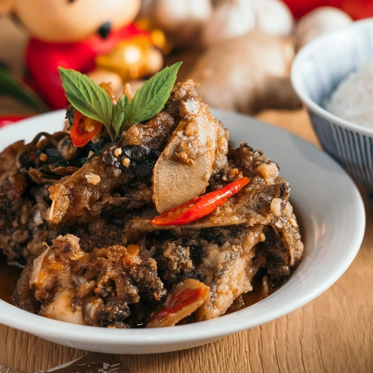
Certified healthy grouper fish head fried with wine, sesame oil and soy sauce (cooked) 