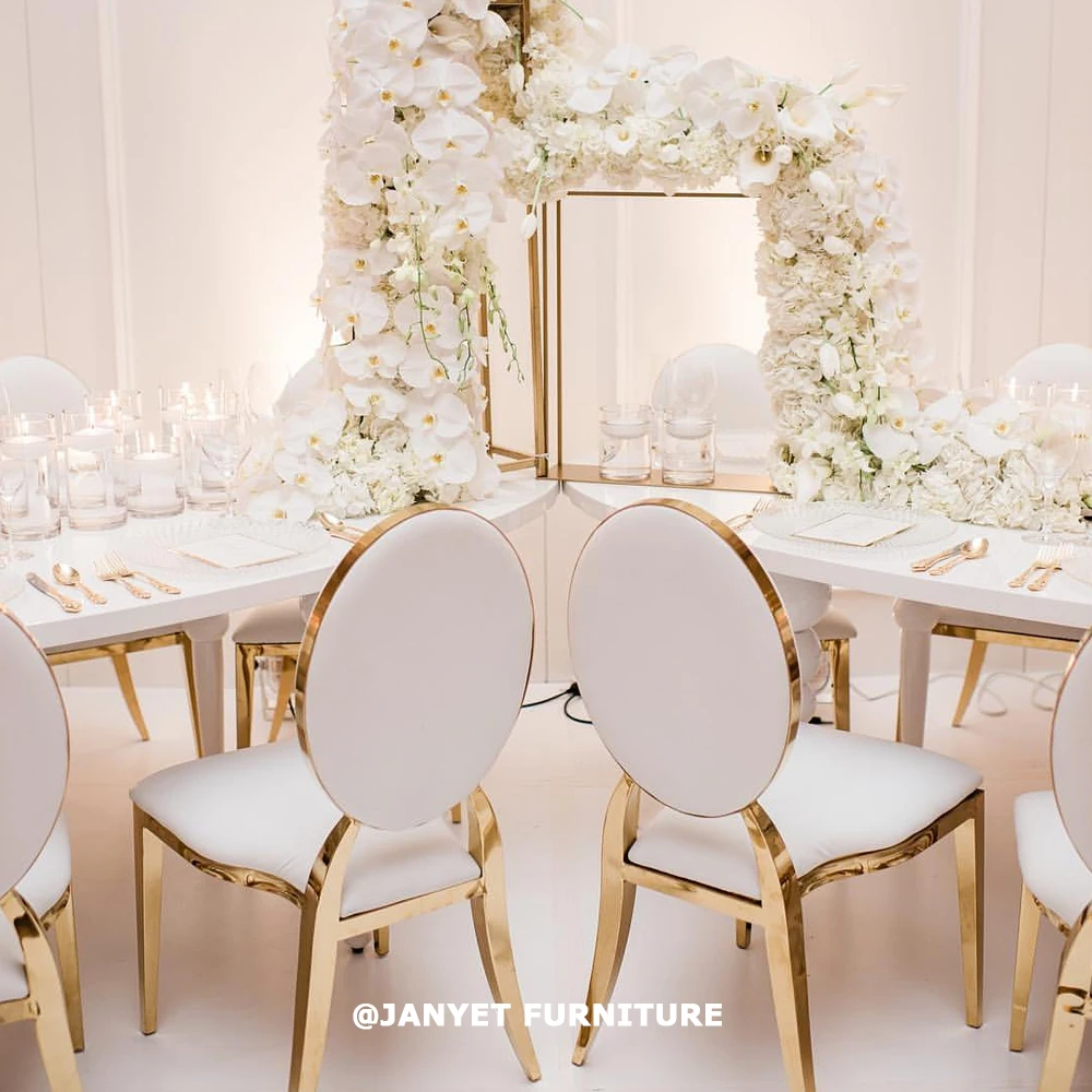 Luxury Royal Banquet Venue Gold Chairs and Tables for Events Wedding