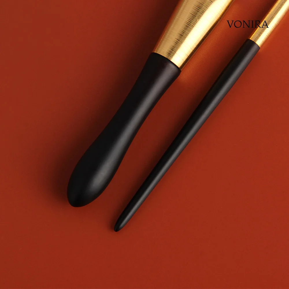 Vonira OEM Professional 8 Pieces Golden Natural Animal Goat Hair Makeup Brush Set Free Sample Customised Cosmetic Brushes Making