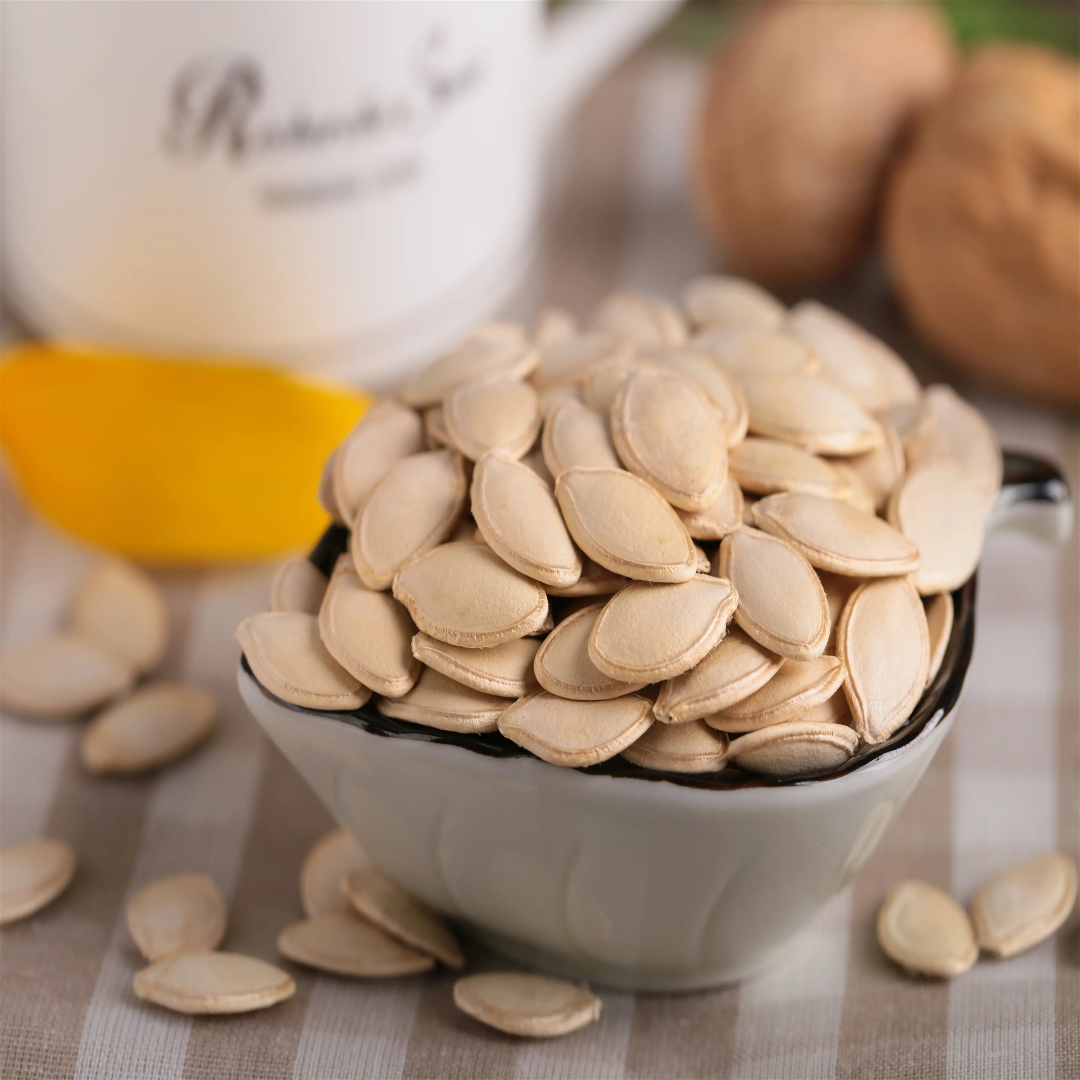 ISO certificated 192 Channels snow white pumpkin seeds Color sorting fresh pumpkin seeds