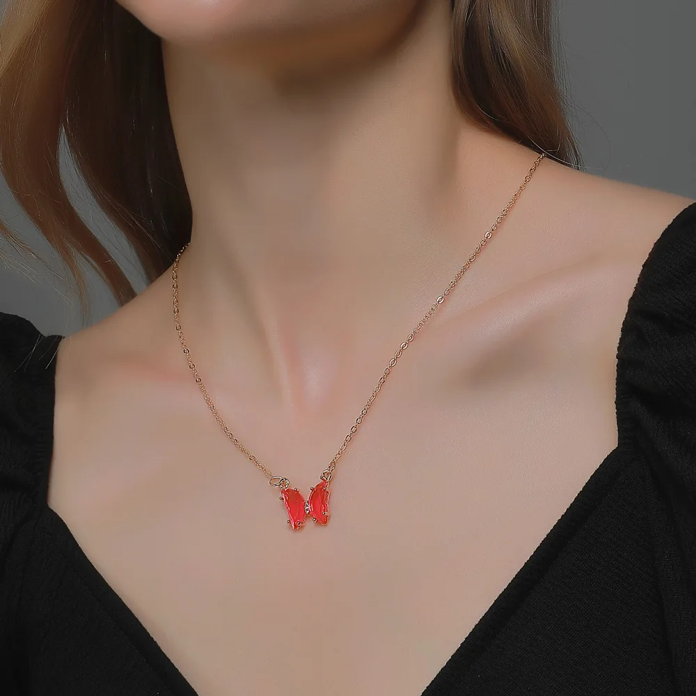 Glass Crystal butterfly Necklace Dream Through Color Clavicle Chain Choker