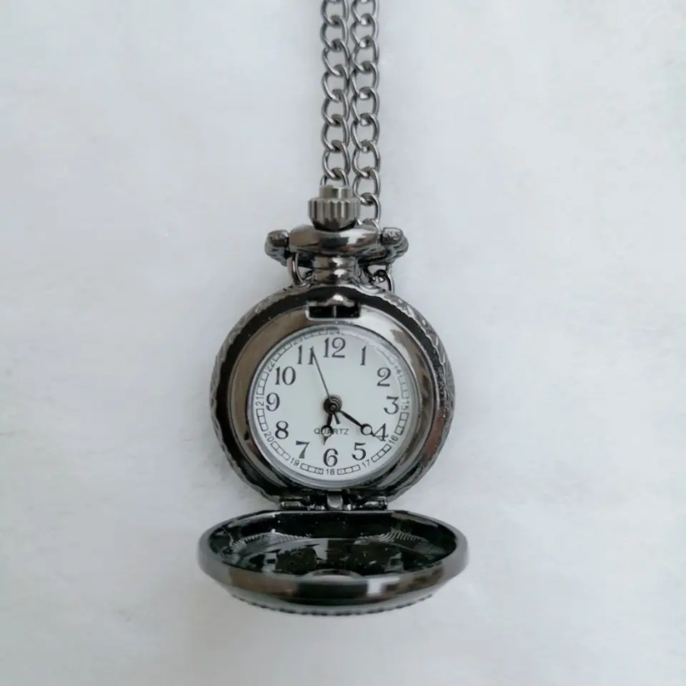 Черные антикварные кварцевые часы WAH734 с кулоном в стиле медальона