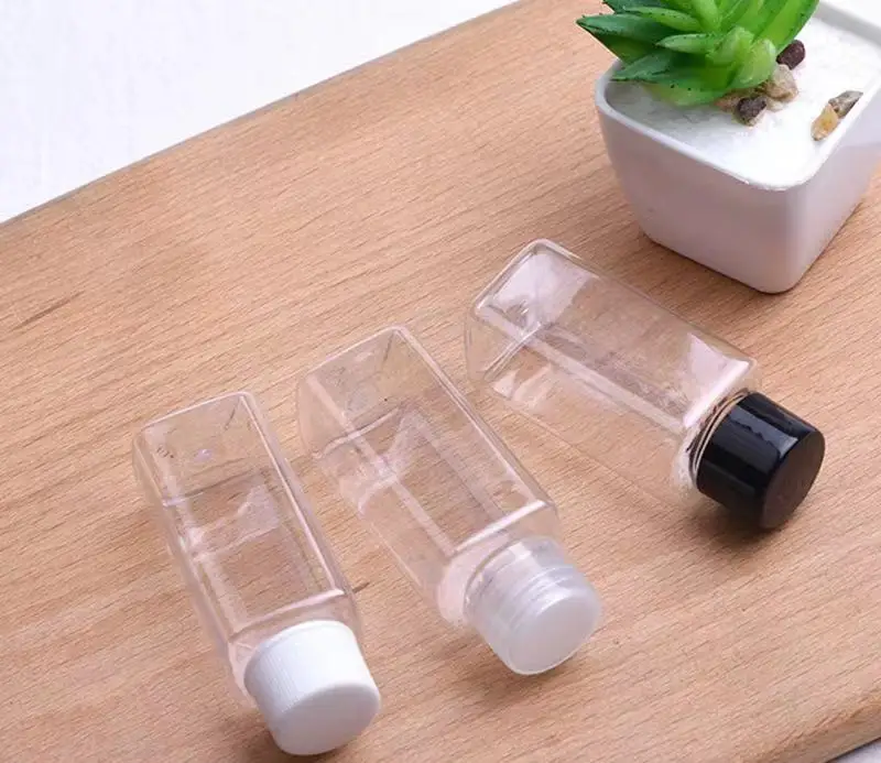 MAYSURE Hot Sale Eco-friendly Make Up Cosmetic Travel Sets Bottles 30ml Lotion Bottle Plastic Travel Set