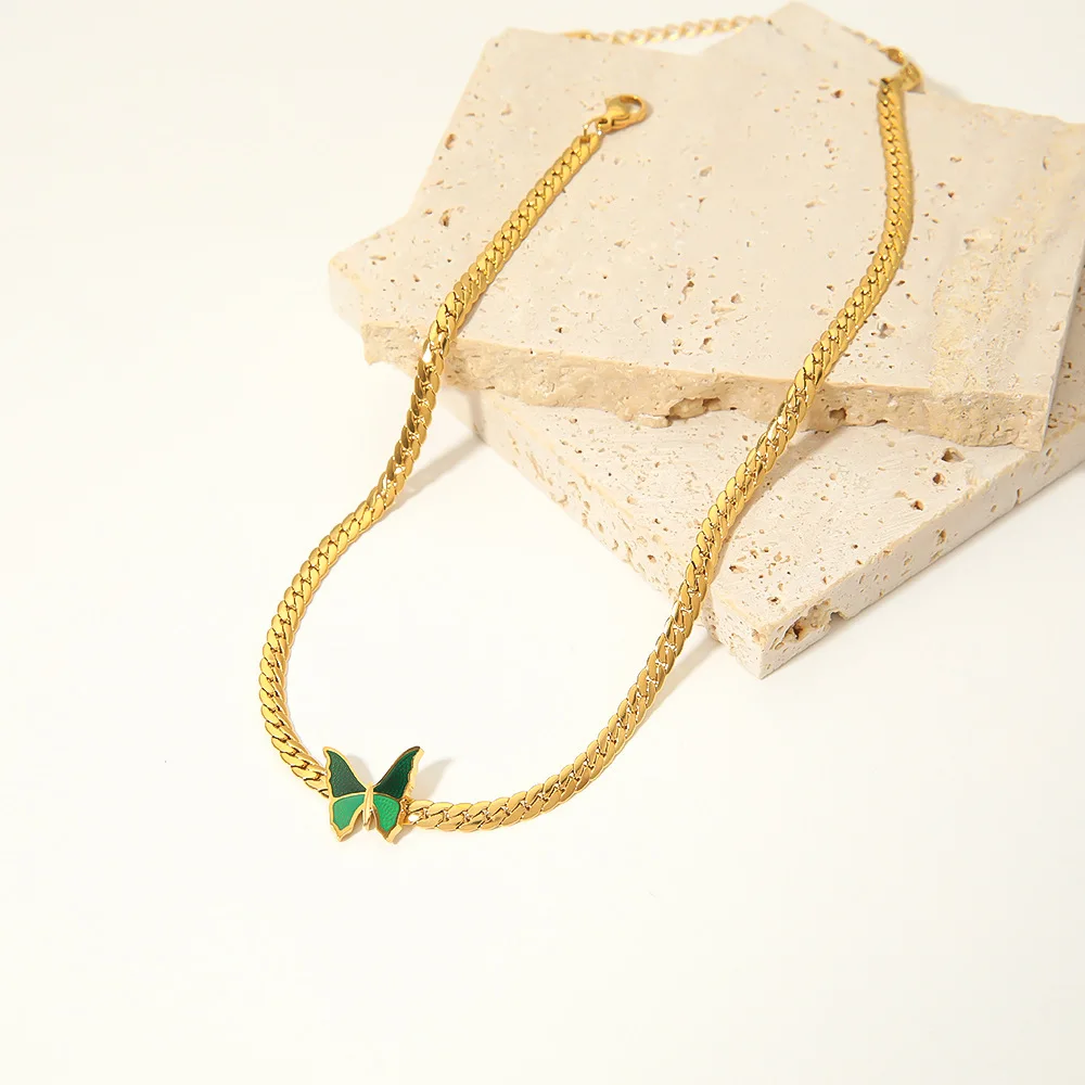 Hongtong B2-129 Retro Style Green Butterfly Neck Chain Stainless Steel Plated 18k Gold Necklace Collarbone Chain For Women