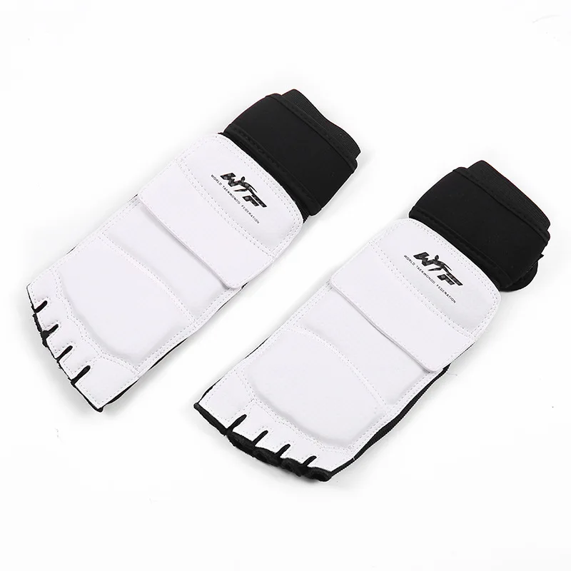 Custom Taekwondo Foot Protector KTA Official Competition Fighting Feet Guard Kicking Box Foot Gear Taekwondo Foot Gloves