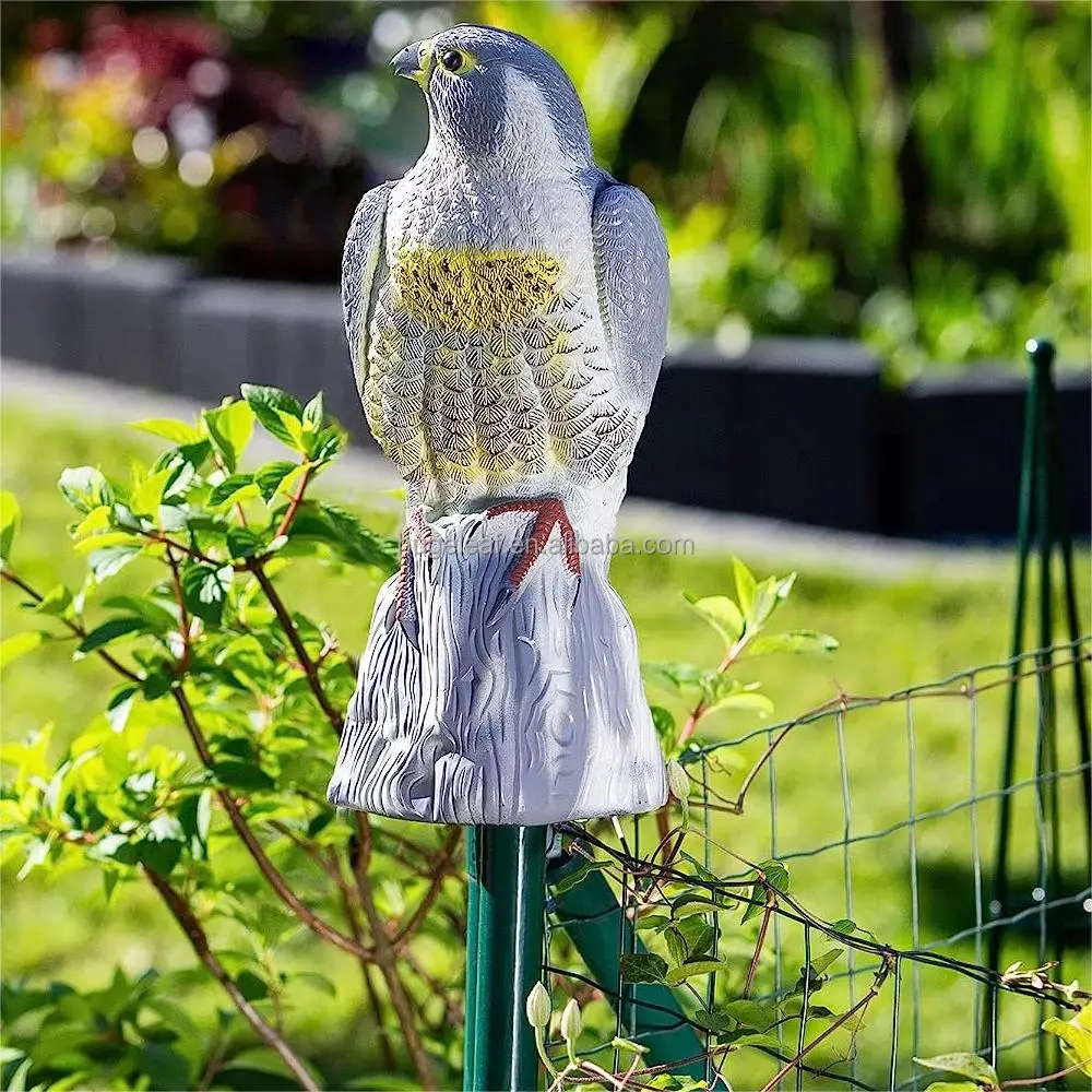 Plastic Bird Scarer Hawk Decoy Outdoor Artificial Eagle Garden Bird Repeller