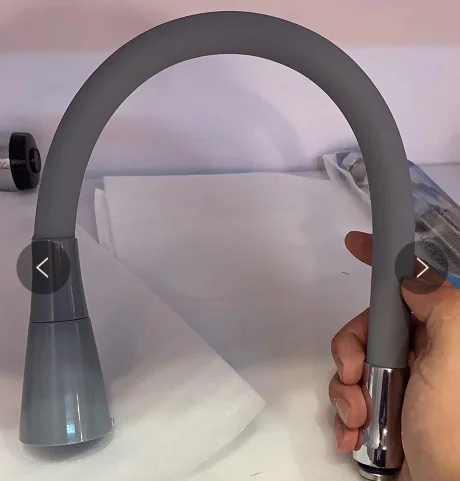 China yuyao factory green valve high quality hot sale kitchen hose faucet spout