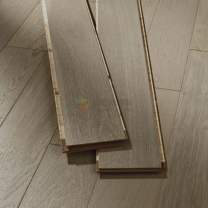 7mm Three Strips Laminate Wood Flooring 8mm HDF Laminated for Sale