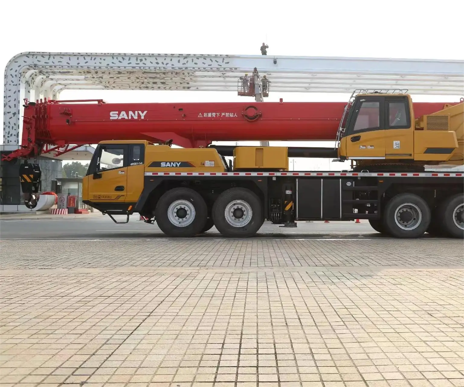 Прямая заводская цена использованный автокран SANY гарантия один год STC 900 800