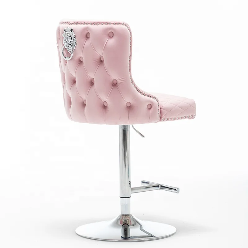 Seat and front back diamond back deep buttons lion knocker velvet bar chair