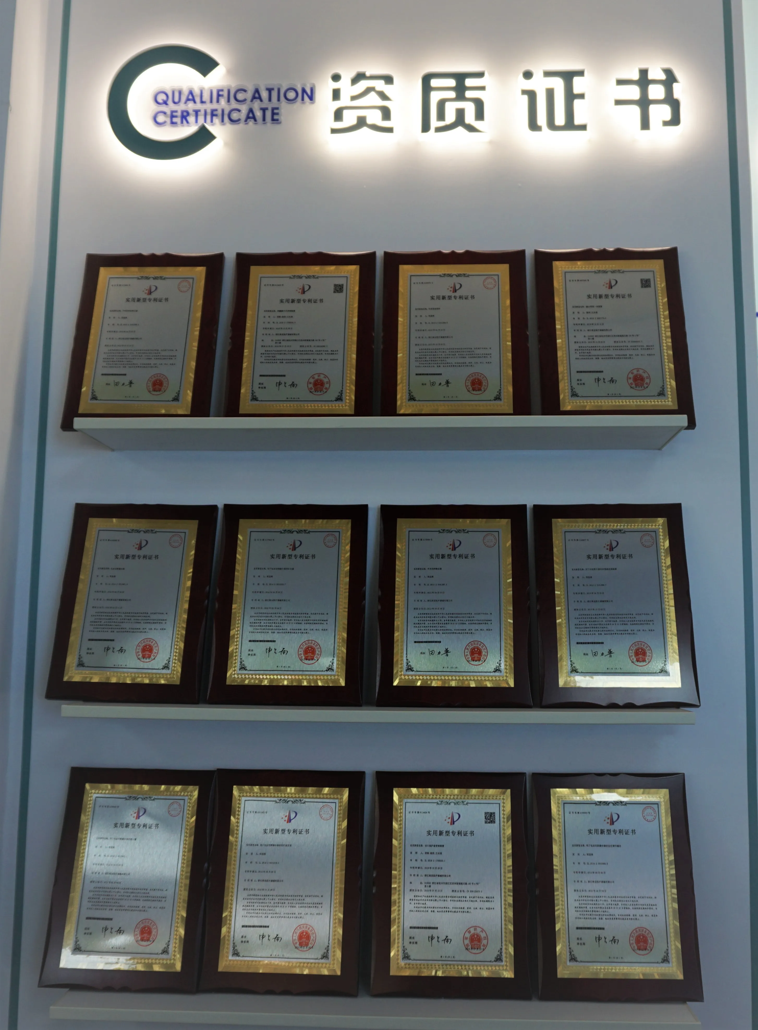 Surgical Instrument Trocar 10mm Flip Type Laparoscopic Medical  Equipment