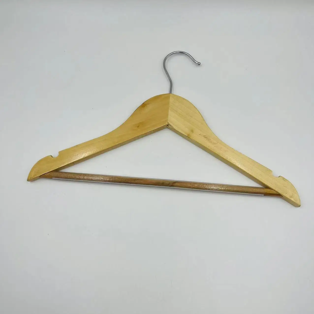 Factory Direct Sales 44.5*22.5*1.5cm Laundry Hangers Clothes Wooden Hanger Hangers With Logo