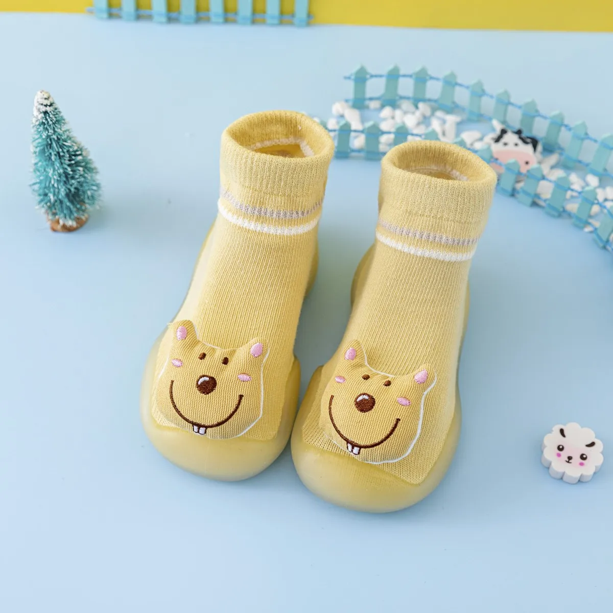 Infant and toddler cartoon style toddler shoes spring and autumn baby soft sole non-slip cute sports shoes and socks