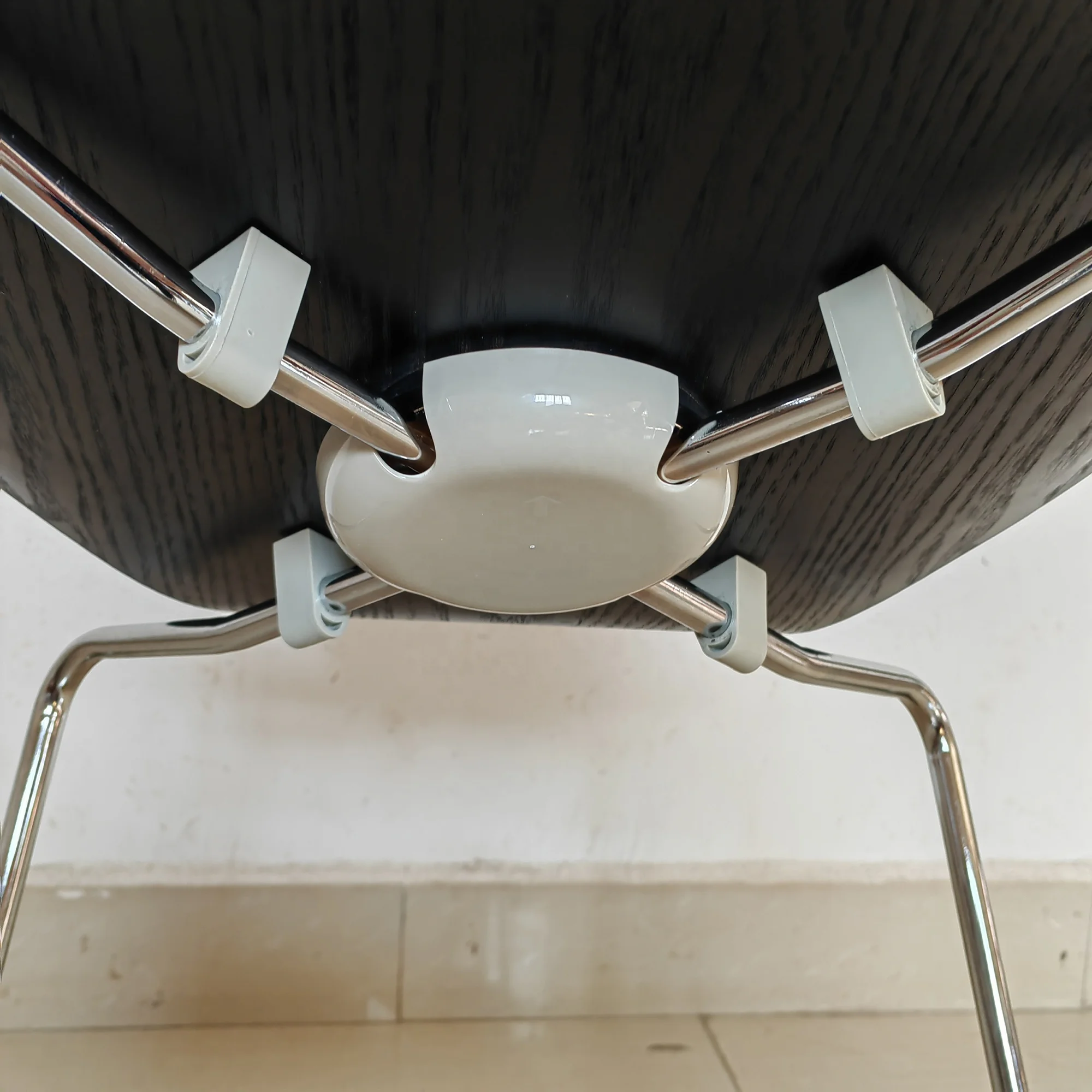 chromed Metal Leg  plywood black ash   Dining Chair